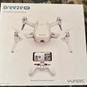 Breeze 4K flying Camera